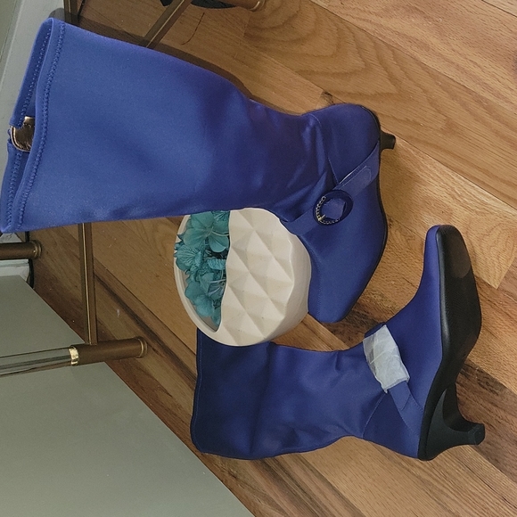 BELLINI Wake Up Blue Side Zip Boots - Picture 2 of 16